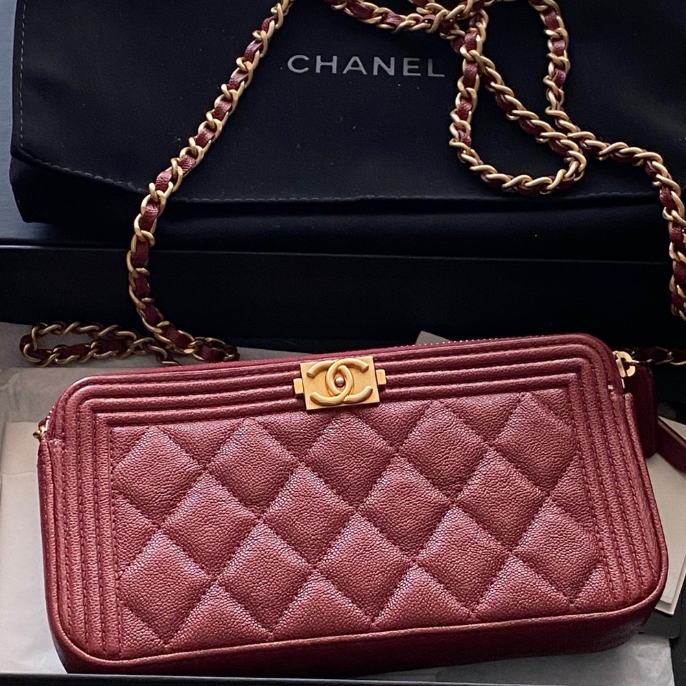 Chanel Wallet On Chain